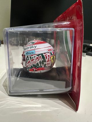 Casco Charles Leclerc 2021 GP Imola