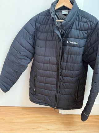 Plumífero Columbia Negro