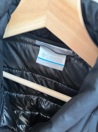 Plumífero Columbia Negro