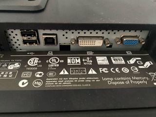 Teclado y Cámara PC USB Genius.