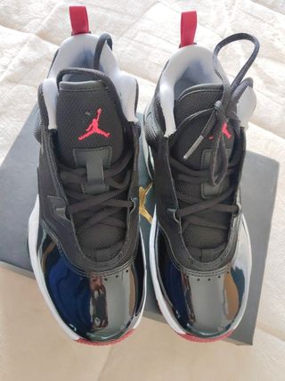 Zapatillas JORDAN STAY LOYAL 3