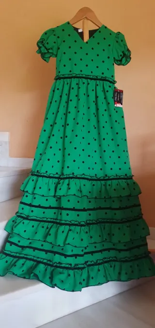 Traje Flamenca Verde Lunares Negro