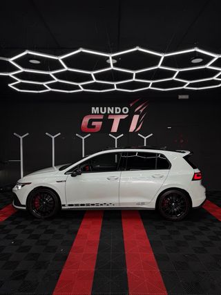 Volkswagen Golf 8 GTI Clubsport 45 aniversario