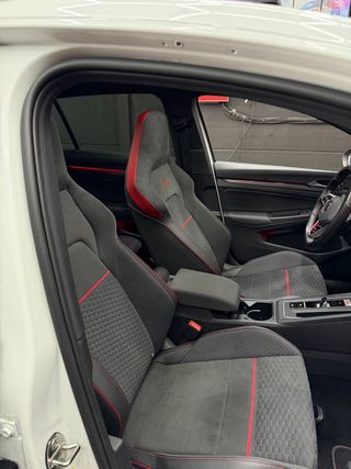 Volkswagen Golf 8 GTI Clubsport 45 aniversario