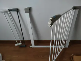 Barrera seguridad Lindam Sure Shut Axis