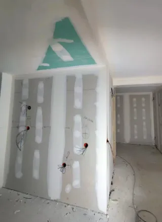 Lux Pladur: Escayolas, Pladur, Aislamiento