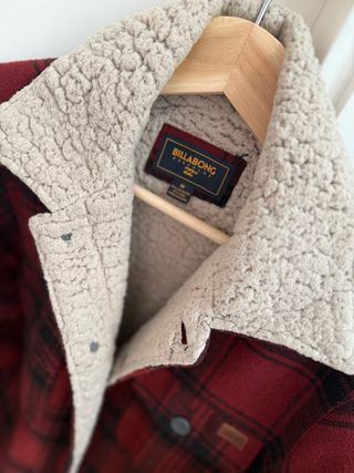 Chaqueta Billabong Borrego Roja y Negra