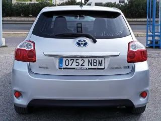 Toyota Auris 2012