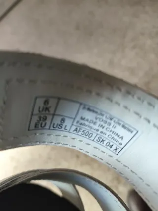 Sandalias Dr. Martens blancas plataforma