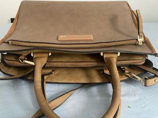 Bolso de mano y hombro para portátil