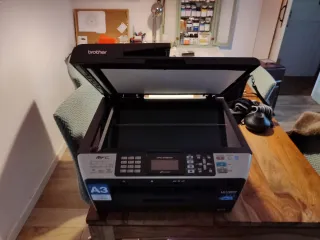 Impresora Multifunción Brother MFC-6490CW A3