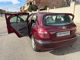 Nissan Almera 2003