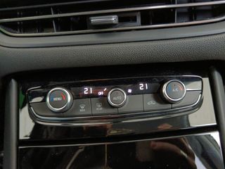 Opel Grandland Business