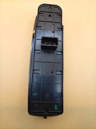 Botonera Elevalunas Renault Megane 3