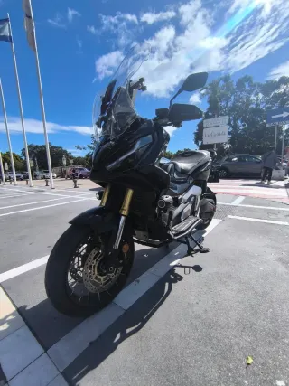 Honda X-ADV 2022 Negra Automática