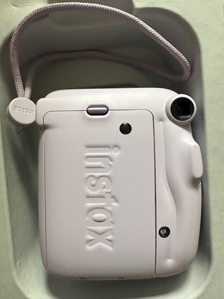 Cámara Instax Mini 11 Lila Fujifilm 04H8DC