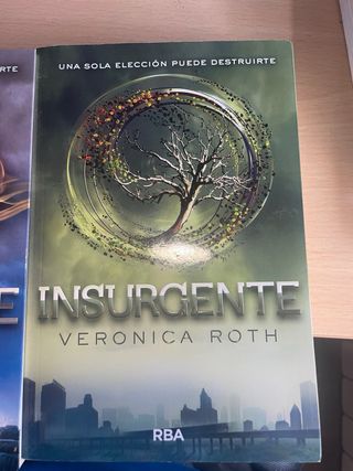 Pack libros “Divergente” e “Insurgente”