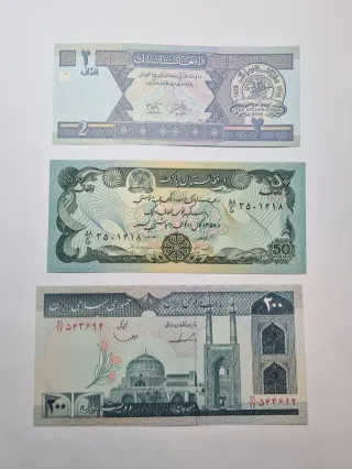 LOTE 3 BILLETES ÁRABES