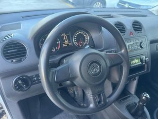 Volkswagen Caddy 2013