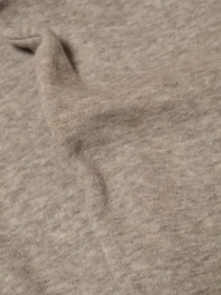 Sudadera Nike gris básica logo vintage