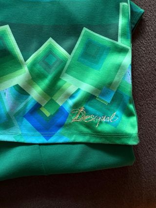 Vestido Desigual Talla S Verde y Azul