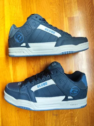Zapatillas Globe Azul Marino y Gris