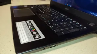 Portátil Acer Aspire E5 - i7 8Gb SSD Windows 11