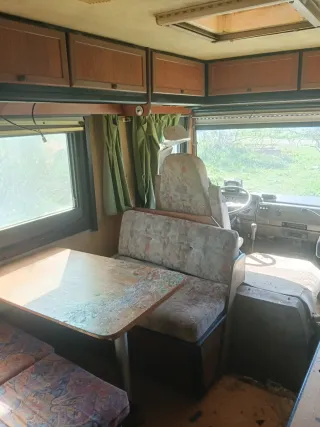 Autocaravana Maxi para vivienda