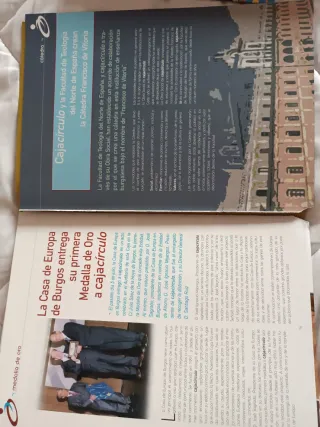 Revistas de plaza de Burgos y de caja círculo