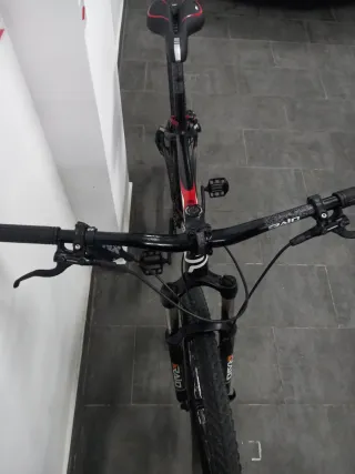 Bicicleta Lapierre Raid 329