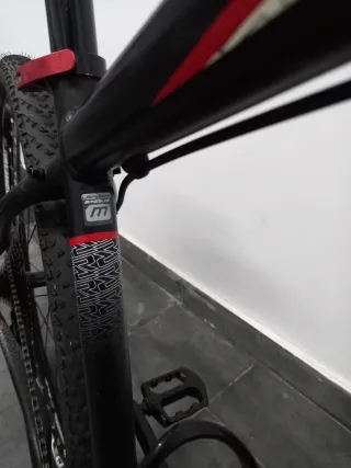 Bicicleta Lapierre Raid 329