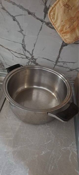 Pentola in metallo Ingco