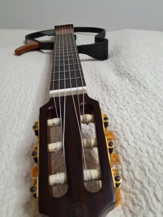 Guitarra Yamaha Silent SLG110N