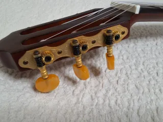 Guitarra Yamaha Silent SLG110N