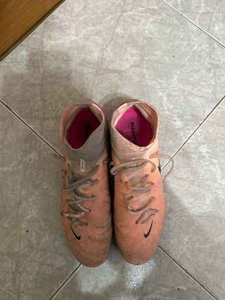 Botas de fútbol Nike Phantom Luna