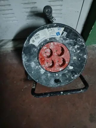 Alargador enrollacables 25m