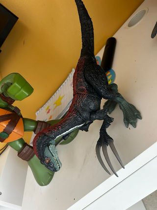 Dinosaurio nuevos ,desde 6€hasta 15€