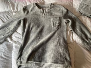 Pijama gris suave unisex