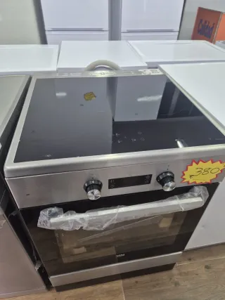 Cocina completa BEKO Horno  Vitrocerámica Nueva