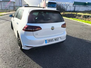 Volkswagen Golf R 2016