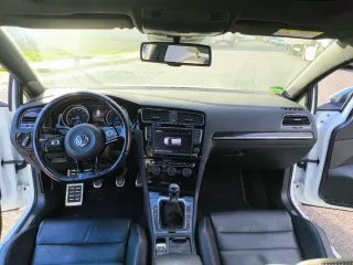 Volkswagen Golf R 2016