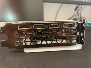 RTX 3070 Gigabyte Vision OC Blanca – Para reparar