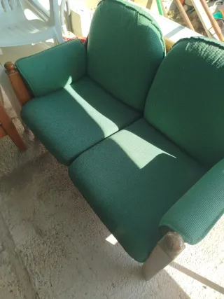 Conjunto Sofá 2 Plazas Tela y Madera