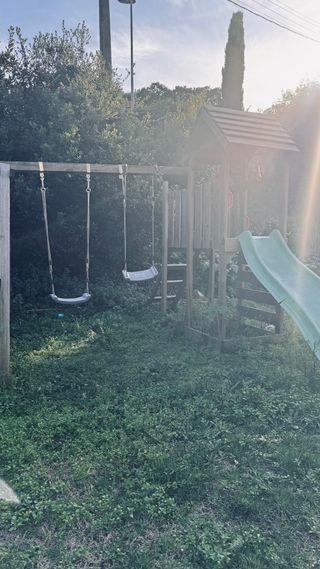 Parque infantil madera y plástico