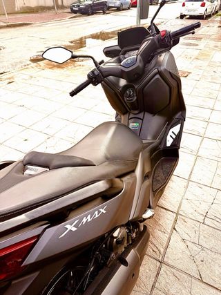 Yamaha Xmax 300 mate
