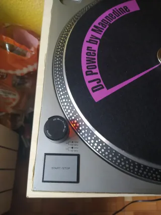 Tocadiscos DJ Magnedine DJ-2000