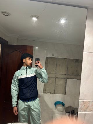 Conjunto Deportivo Lacoste Azul y Verde