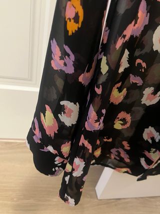 Blusa Guess Estampada Transparente