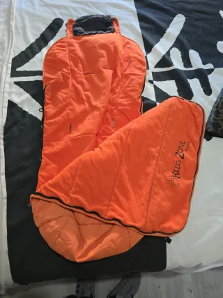 Saco de bebé invierno naranja