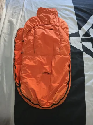 Saco de bebé invierno naranja